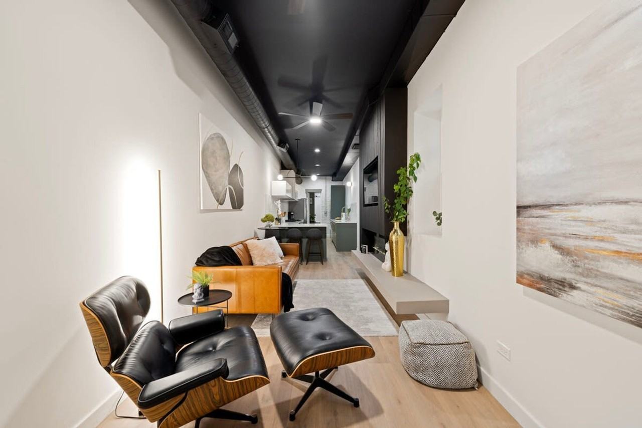 2655 W Huron St #1244914P - Photo 3 of 41