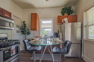 featured image of 839 Dunlop Ave