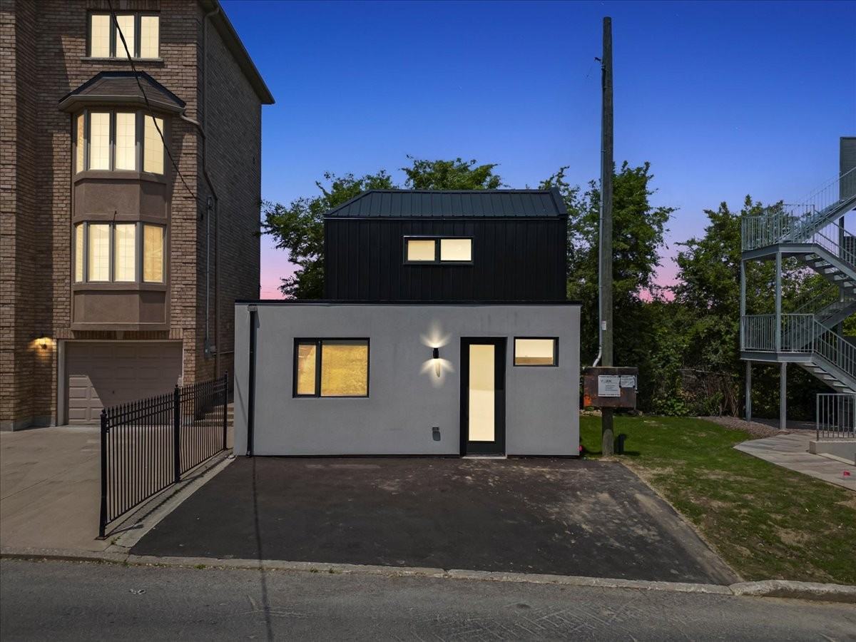 10 Summit Avenue - Photo 2 of 18