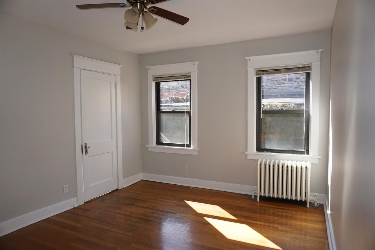 902 S Trenton Ave #1 - Photo 4 of 9
