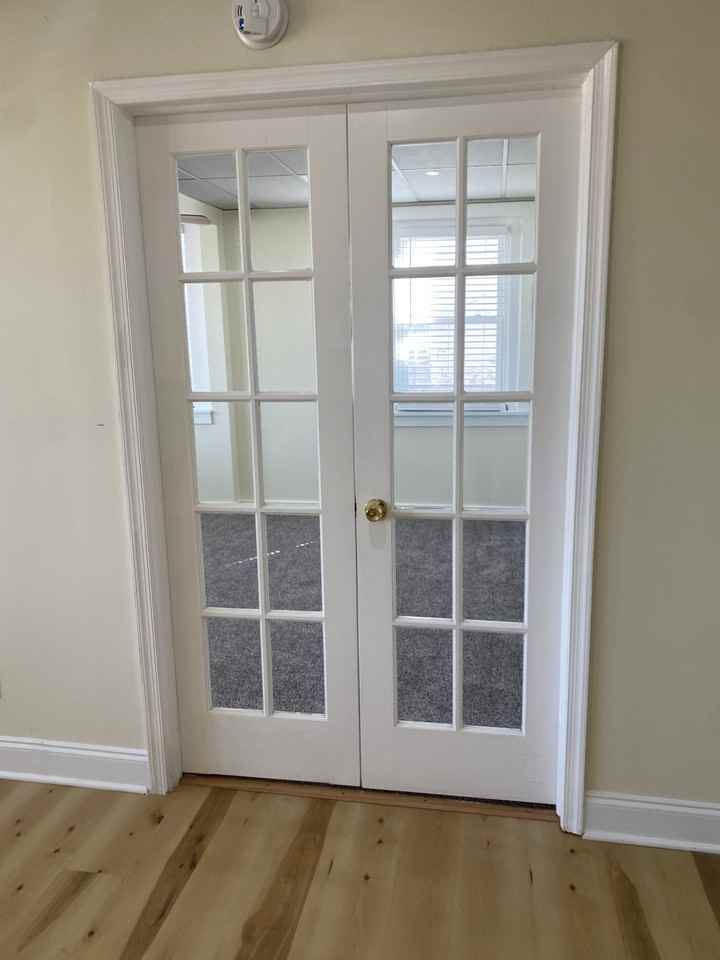 1 S Valley Rd - Photo 2 of 16