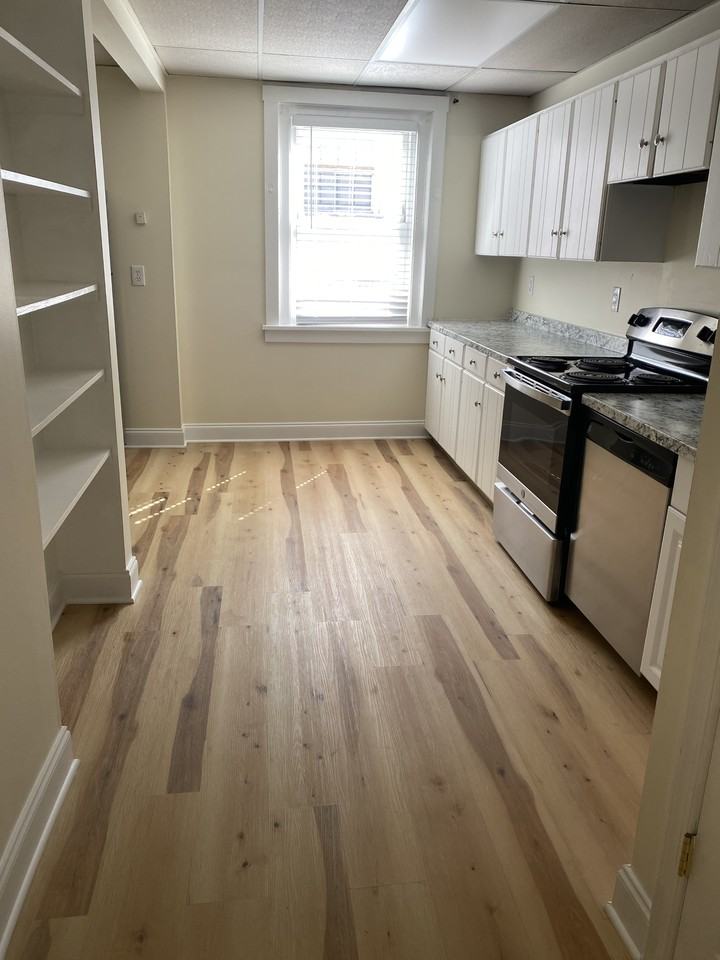 1 S Valley Rd - Photo 5 of 16
