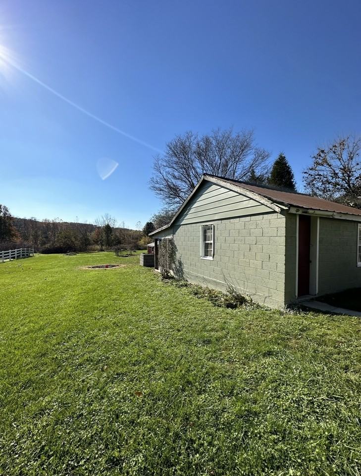 3428 Littlestown Pike - Photo 6 of 22