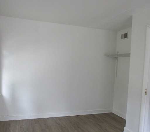 1603 E Hampshire St - Photo 3 of 11