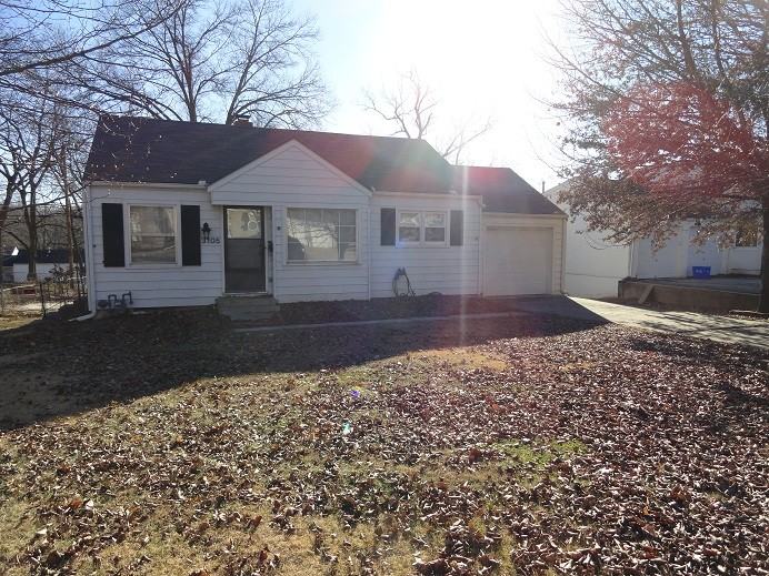 3105 NE 56th St - Photo 2 of 16