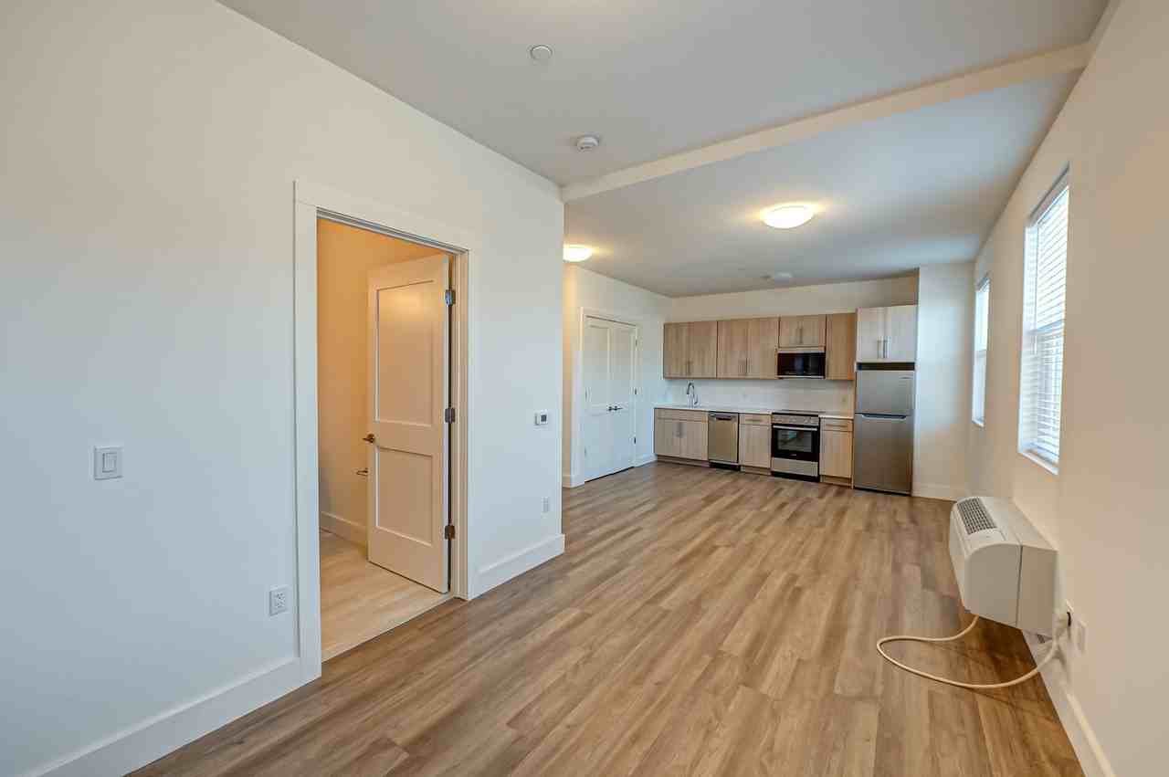 Greenview Mill House - Photo 2 of 5