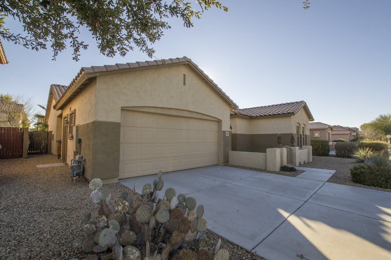 19913 E Reins Rd - Photo 2 of 19