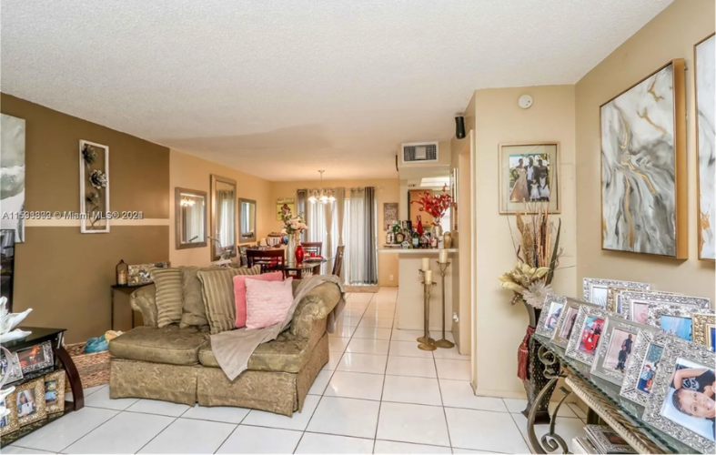 2020-2028 Nwterrace #2020 - Photo 3 of 13