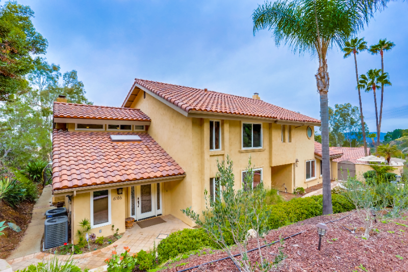 6186 Saint Therese Way - Photo 3 of 45