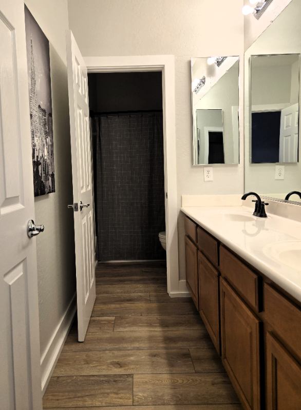 2320 W Forest Pleasant Pl - Photo 4 of 11