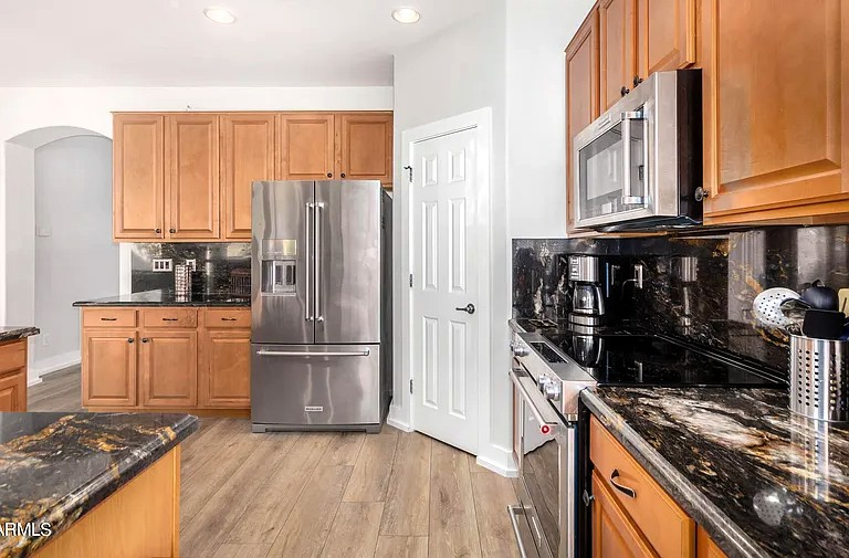 2320 W Forest Pleasant Pl - Photo 7 of 11