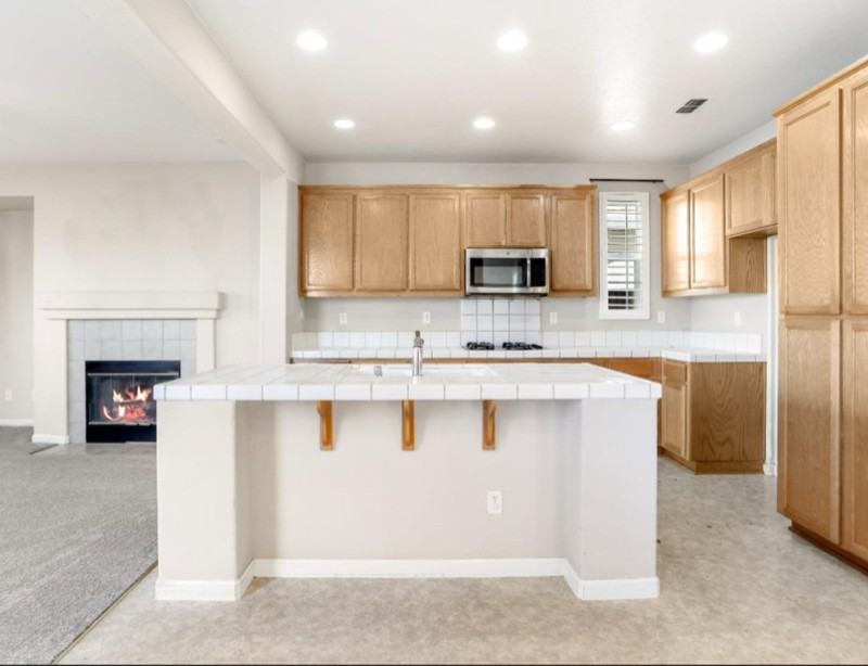 2809 Jackson Ave - Photo 3 of 8