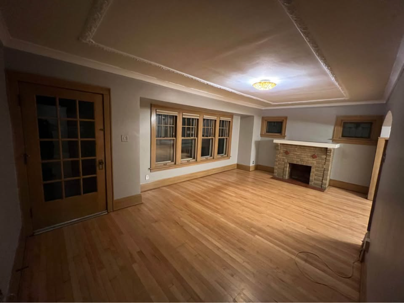 6229 W Lloyd St #1 - Photo 3 of 14