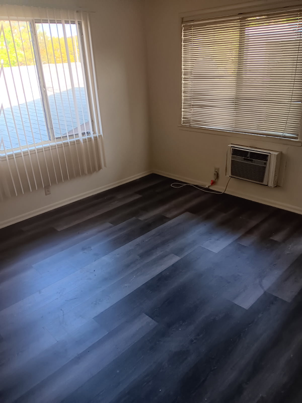 911 S Marengo Ave #6