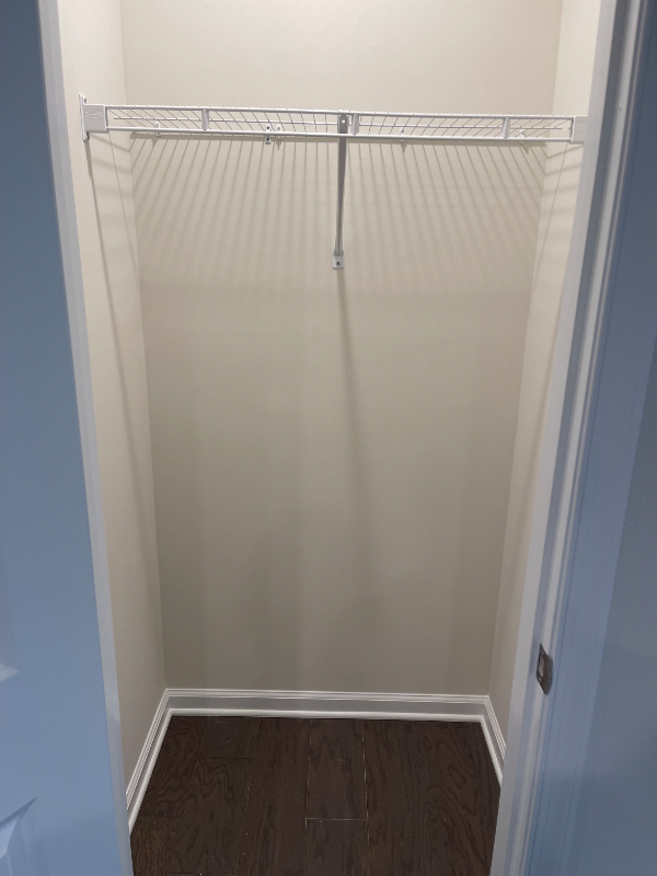 1108 Greenwich Dr - Photo 3 of 19