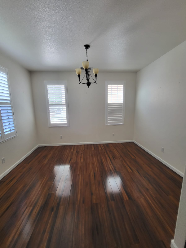 949 Mason Ct - Photo 3 of 19