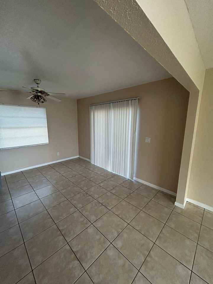 608 Cortez St - Photo 2 of 12