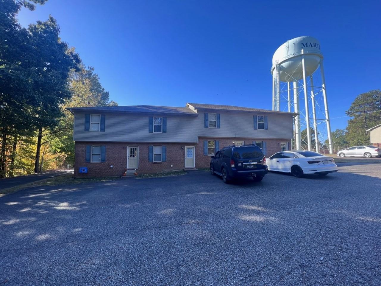 154 W Peach St Apt C4 #C4 - Photo 2 of 10