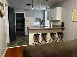 featured image of 100 4th St
