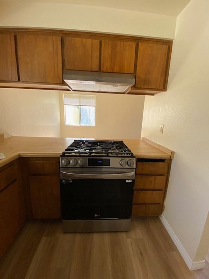1405-1409 Longbranch - Photo 6 of 31