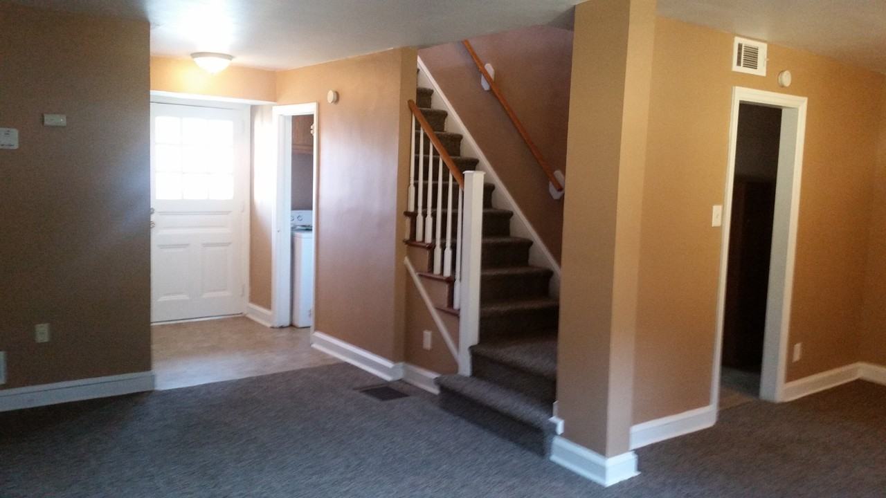 17 N Rodney Dr - Photo 3 of 8