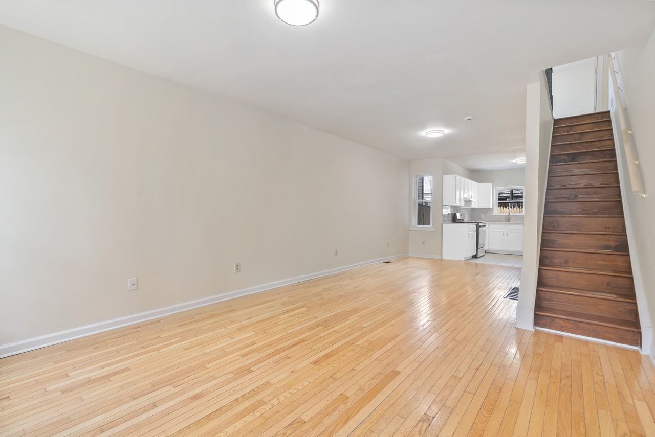 2251 Cross Street - Photo 2 of 17