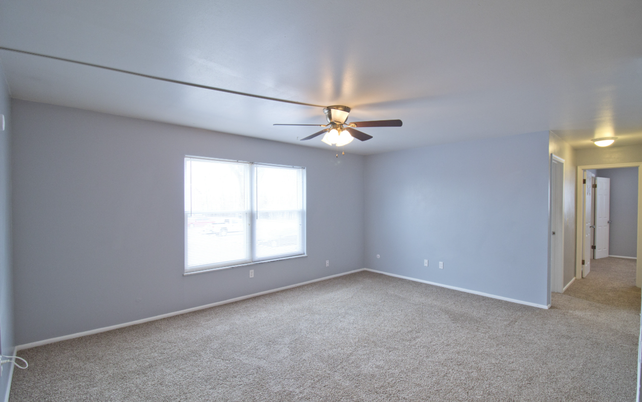 30 Devon Ct - Photo 5 of 37