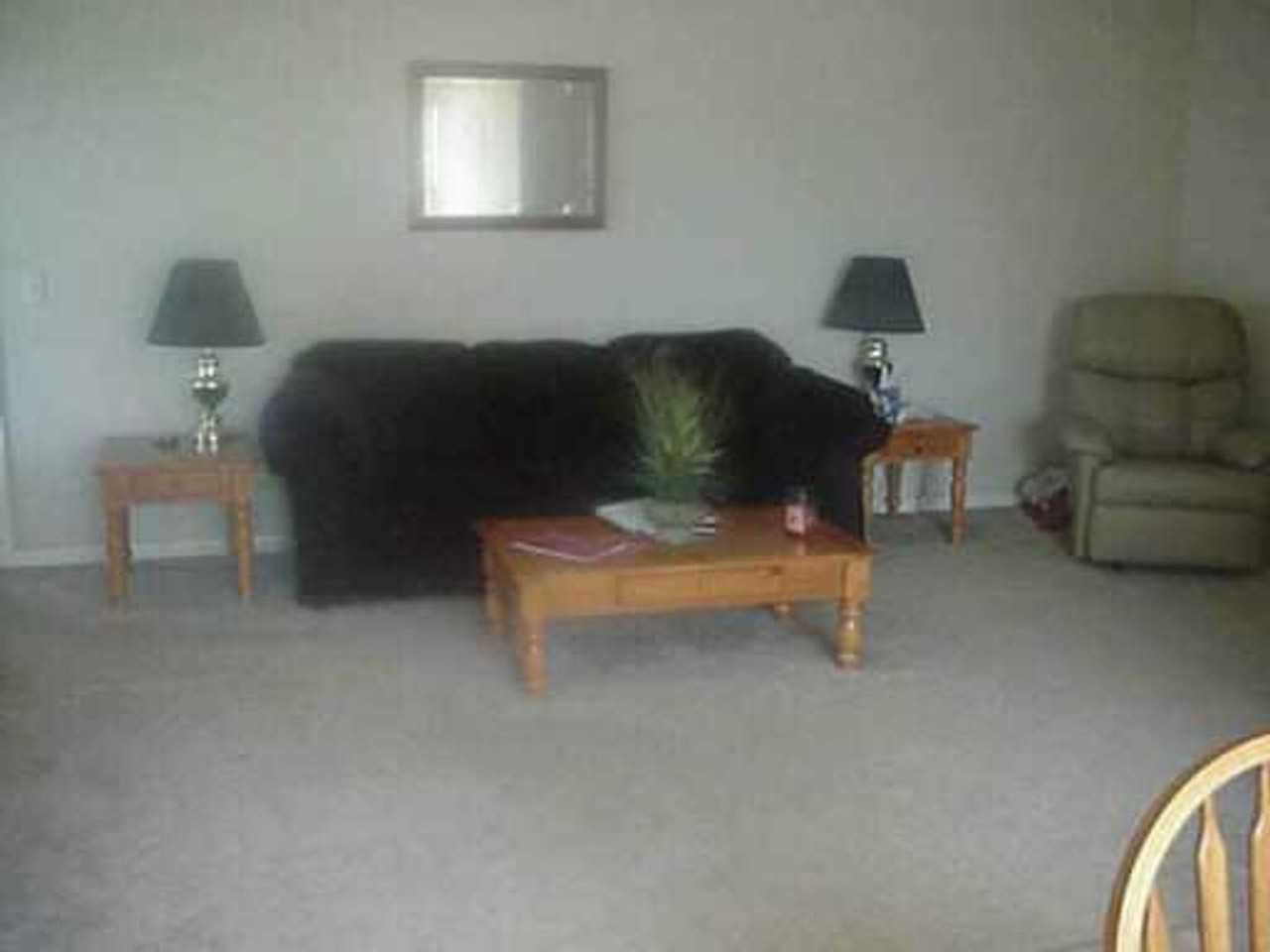 112 Harvest Ln - Photo 4 of 8