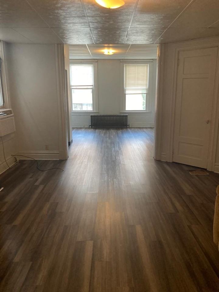 3209 Niagara Street #1 - Photo 5 of 9
