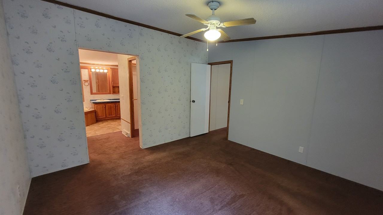 1634 Hilda St #NA - Photo 3 of 15