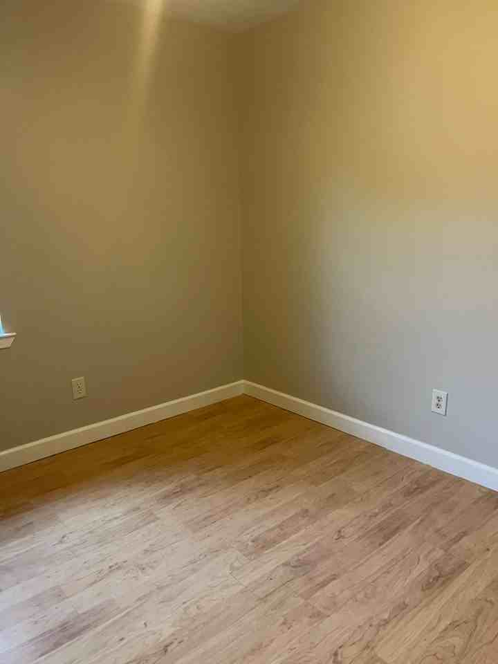 15601 Waycross Dr #NA - Photo 3 of 7