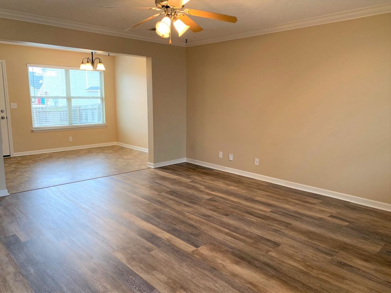 1934 Falsetto Ln - Photo 4 of 23