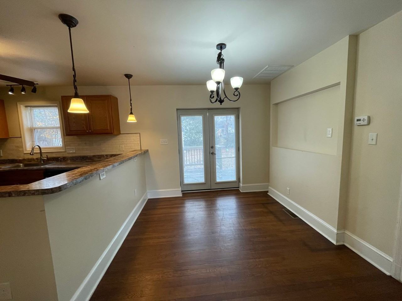 109 E 36th St - Photo 3 of 12