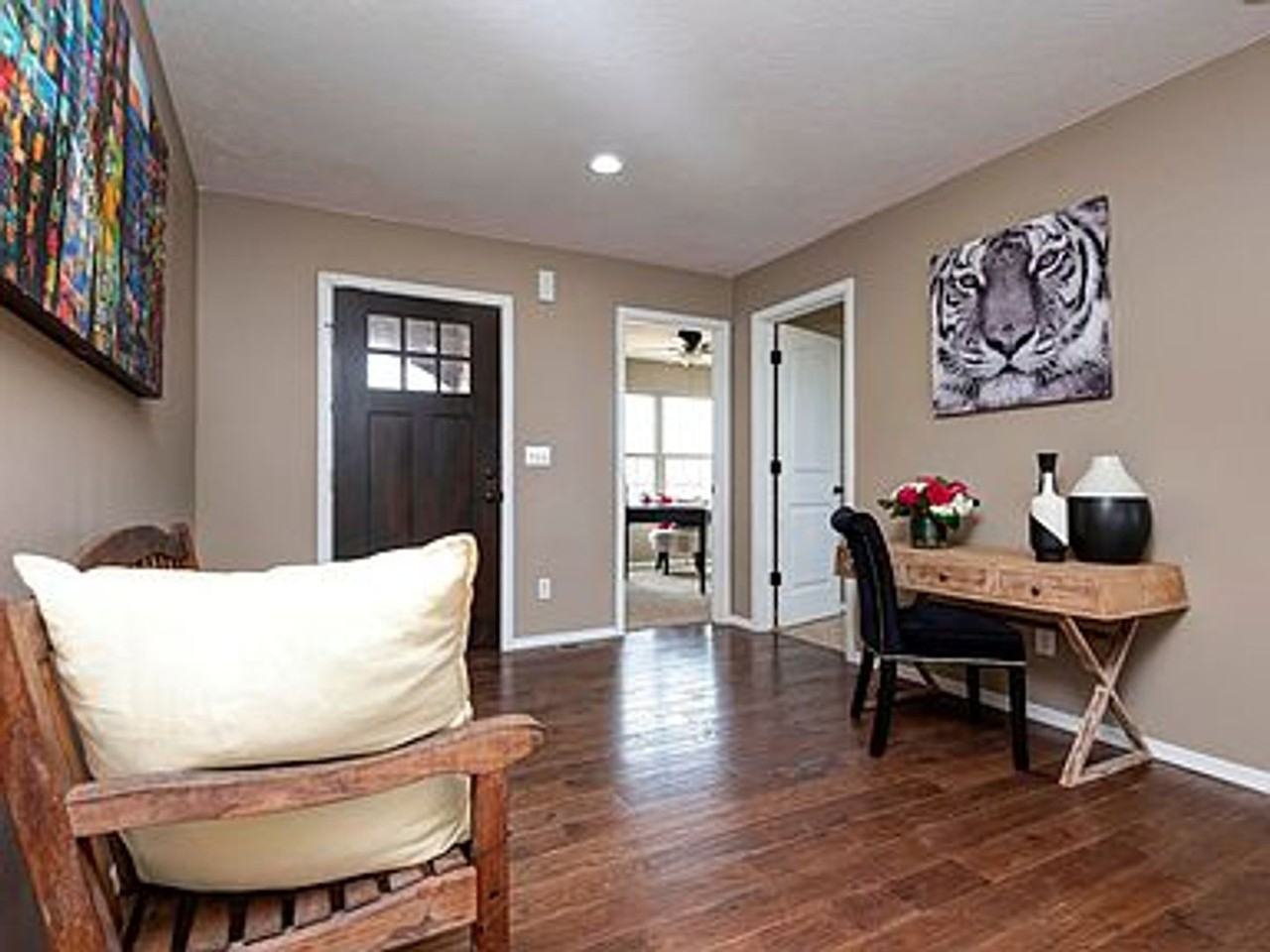 200 Dunkle Dr - Photo 2 of 23