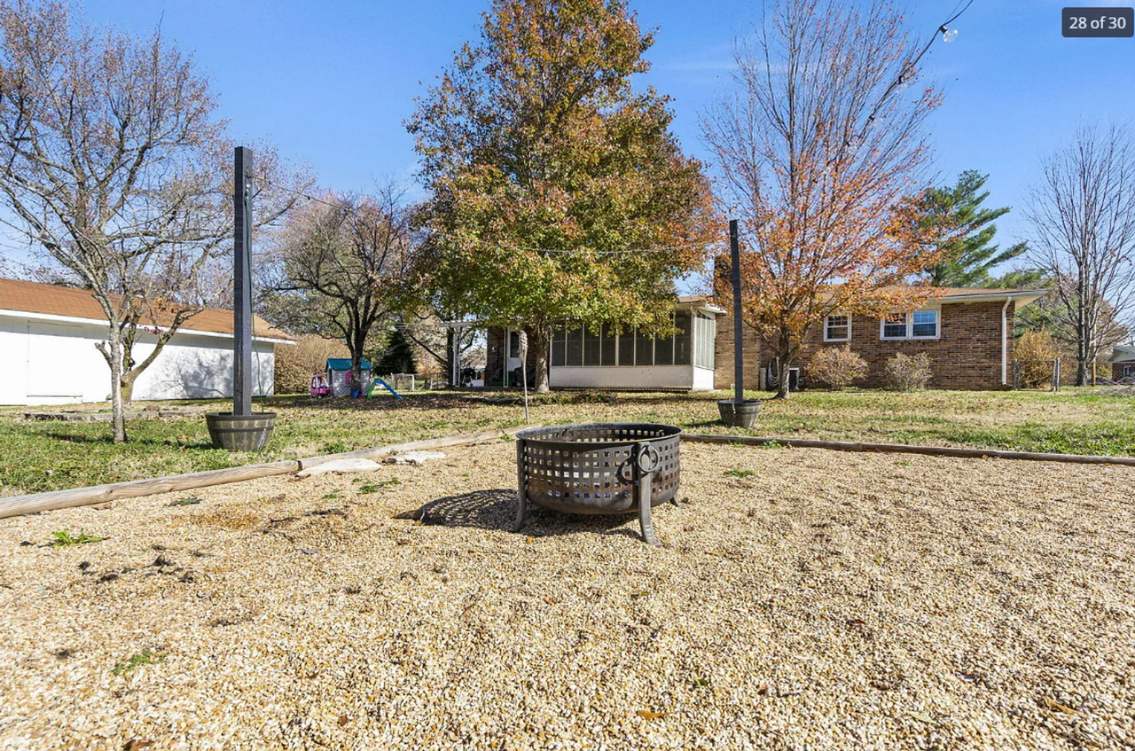 4267 S Ridgecrest Dr - Photo 3 of 50