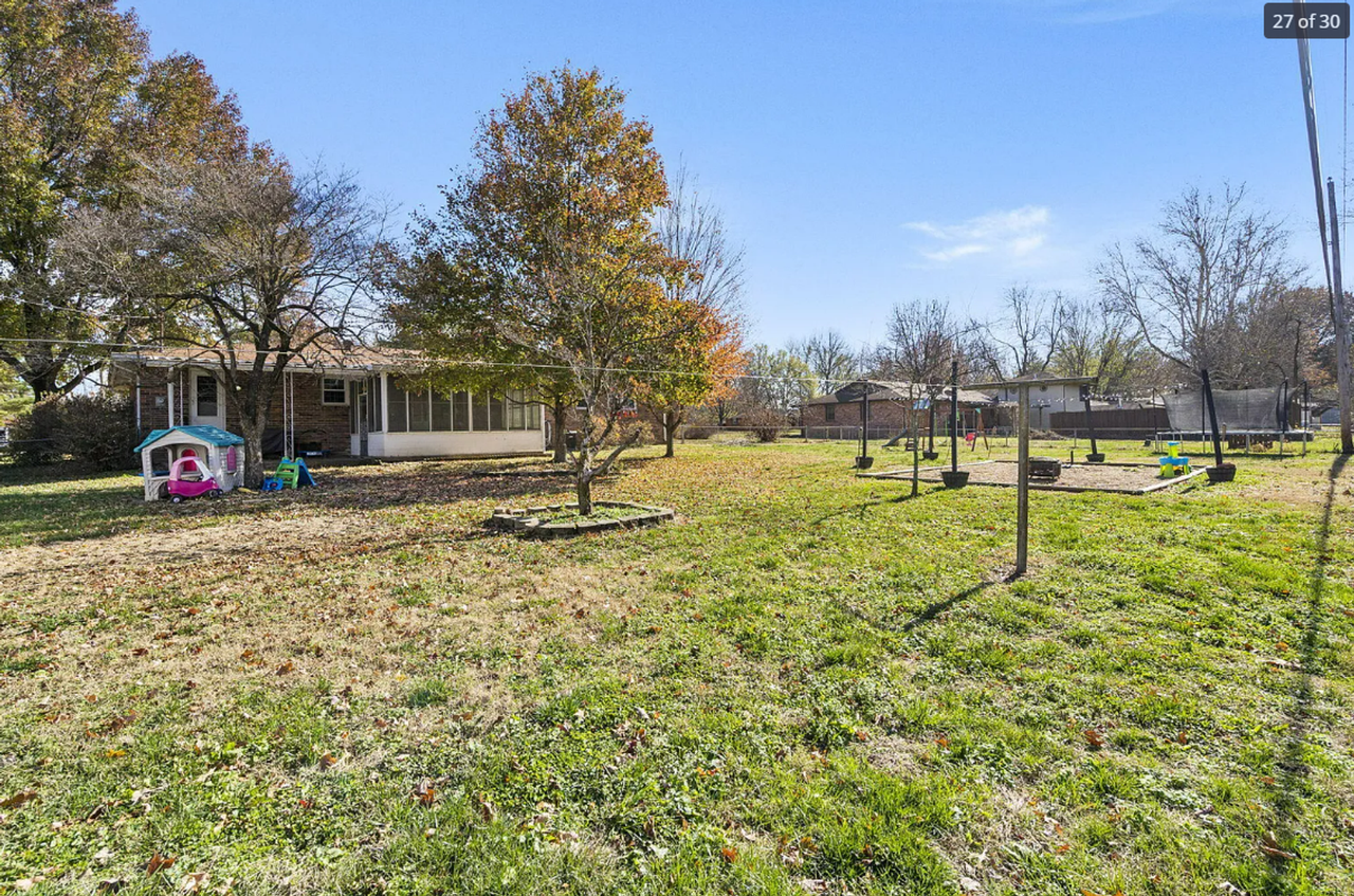 4267 S Ridgecrest Dr - Photo 4 of 50