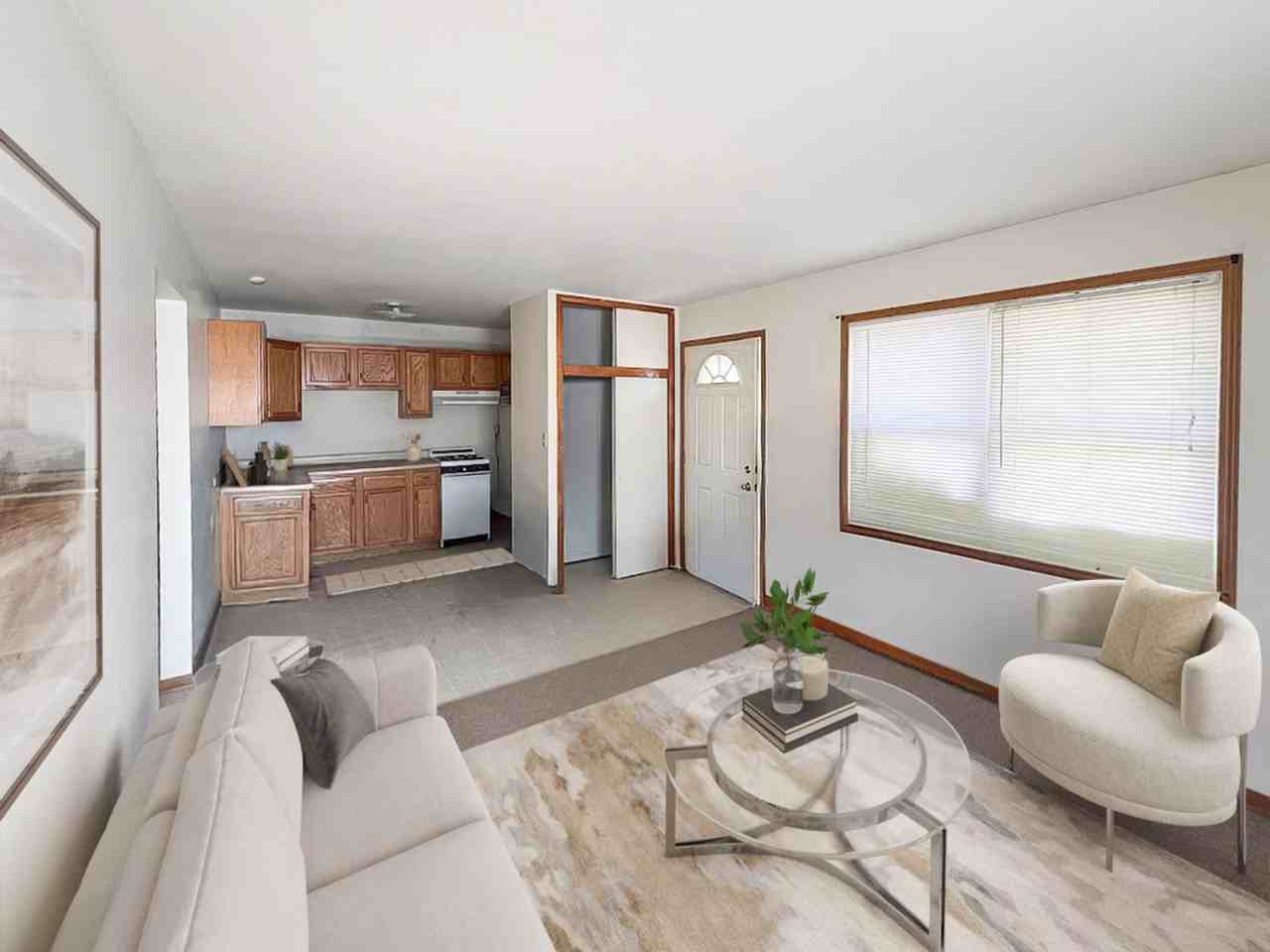 211-213 S Franklin Ave - Photo 3 of 6