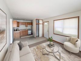 featured image of 211 S Franklin Ave