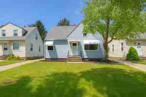 featured image of 4165 Harwood Rd