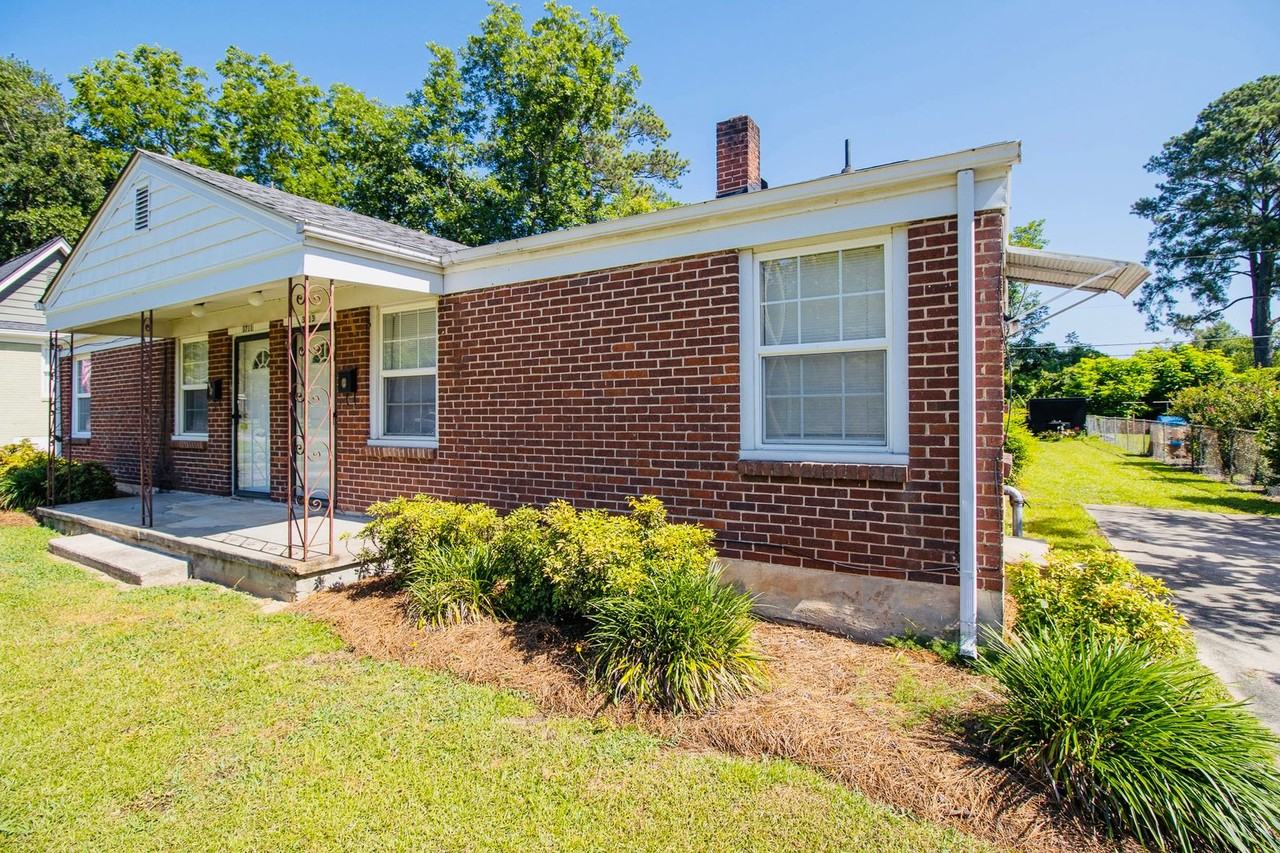 3713 Prentice Ave - Photo 4 of 21