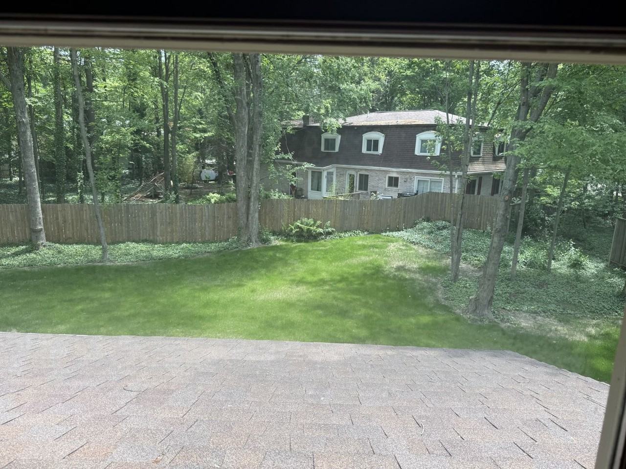 1401 Bayberry Ln - Photo 3 of 50