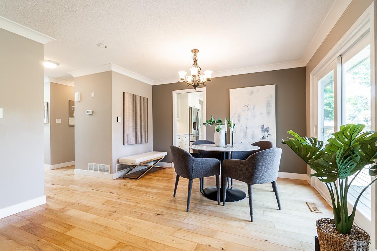 15076 19A Avenue - Photo 3 of 13