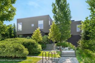 202 Evans Rd - Photo 1 of 1