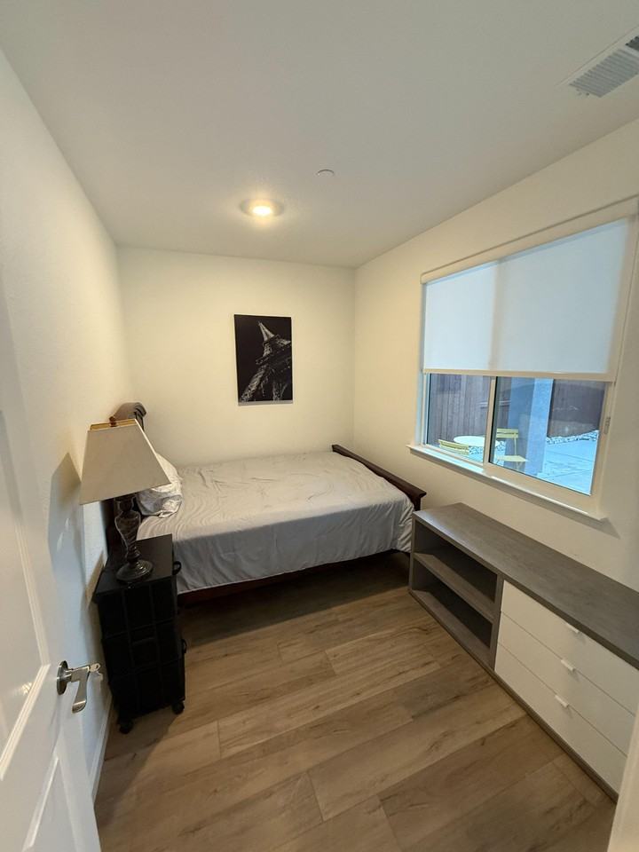 Meru Way - Photo 5 of 6