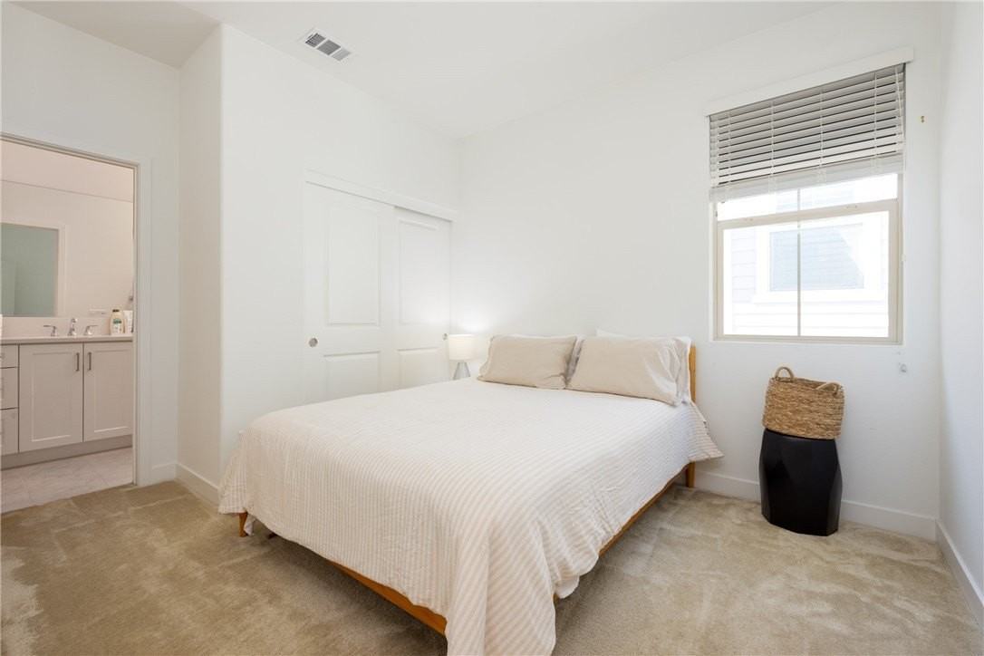 7351 Wisteria Ln - Photo 7 of 31