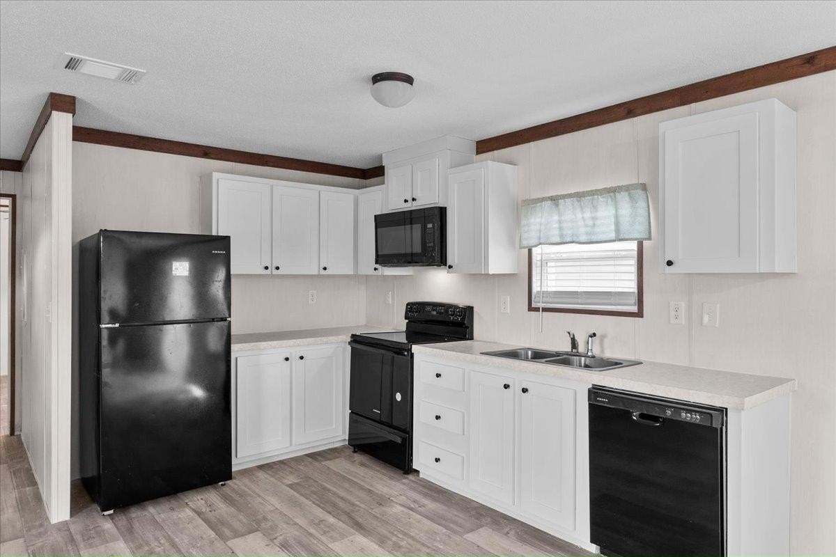 42 Tower Manor Dr #42 - Photo 6 of 13