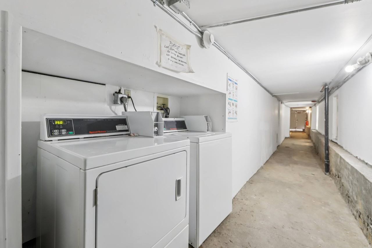 1234 Grove Street - Photo 4 of 11