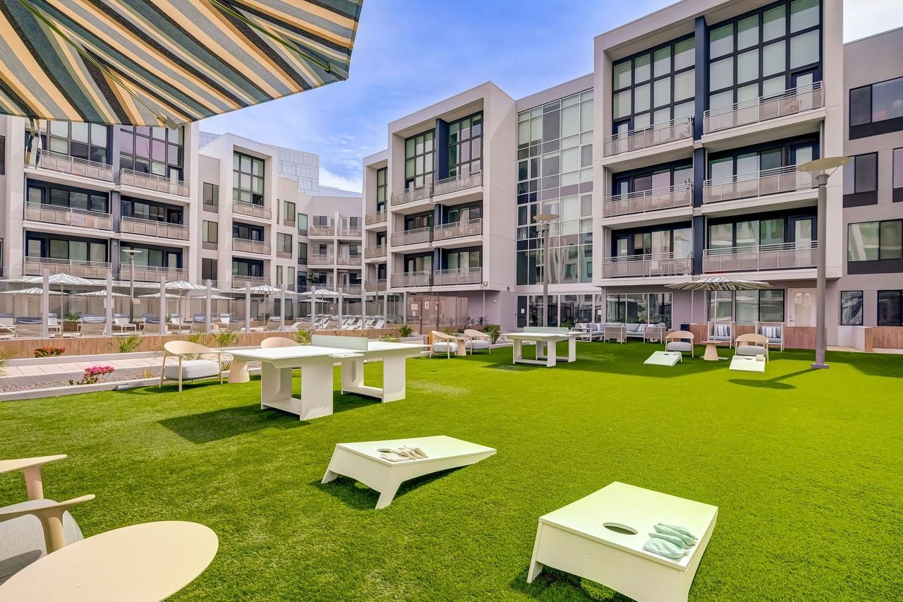 SALT - Photo 3 of 29