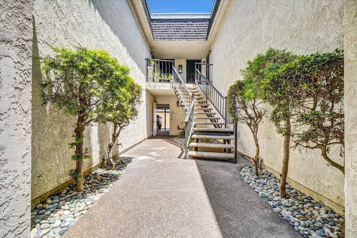 898 S Lemon St ##F - Photo 2 of 19