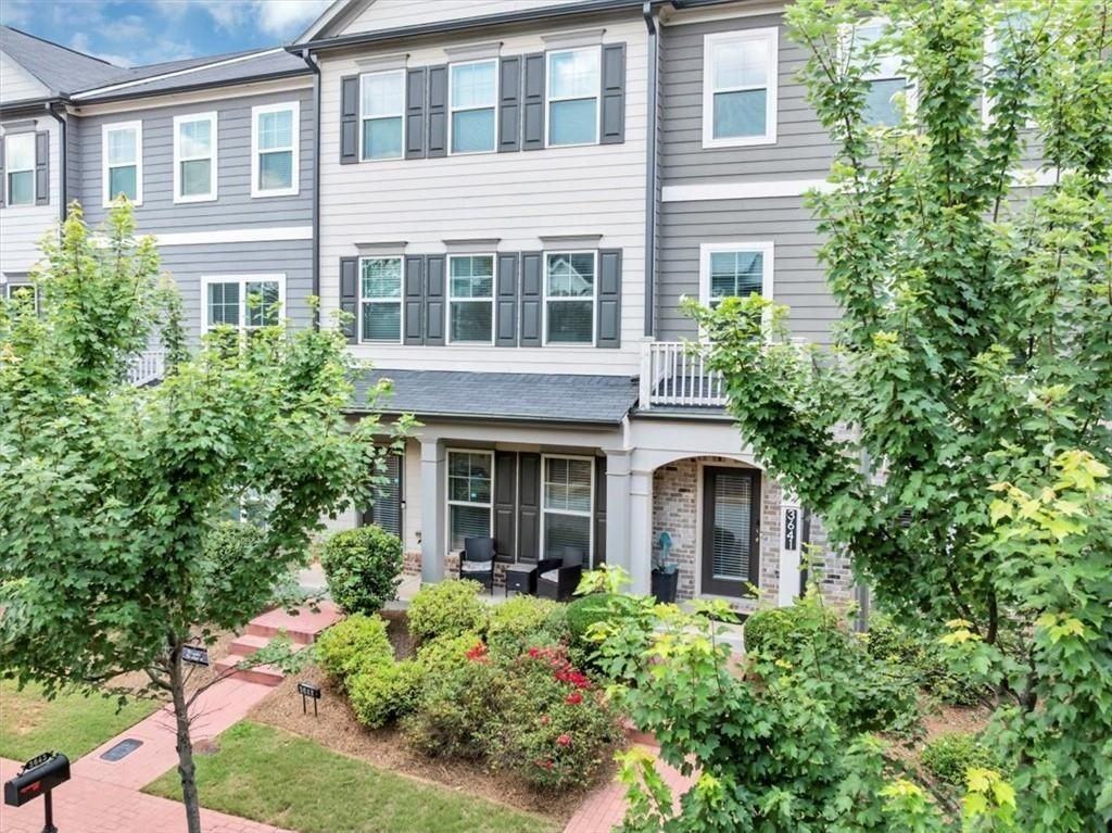 3643 Princeton Ave - Photo 3 of 47